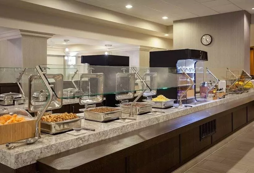 Отель Springhill Suites By Marriott Orlando Lake Buena Vista In Marriott Village