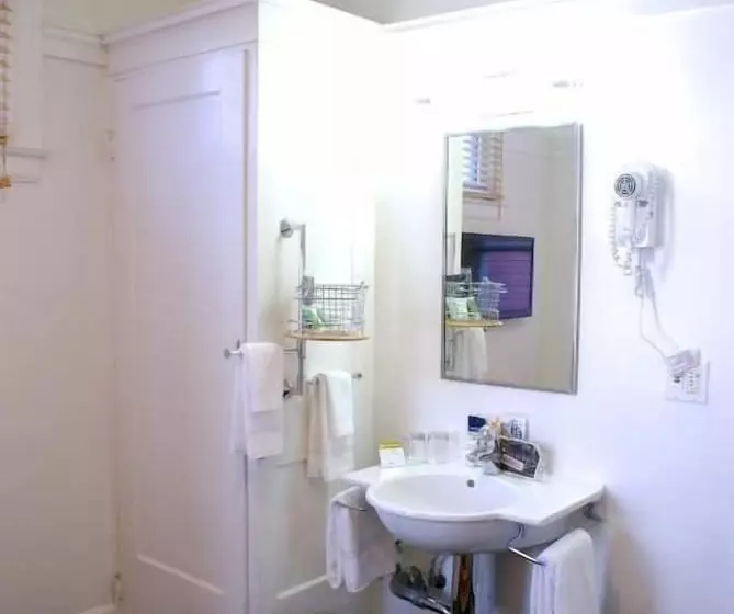 בית מלון כפרי The Mosser