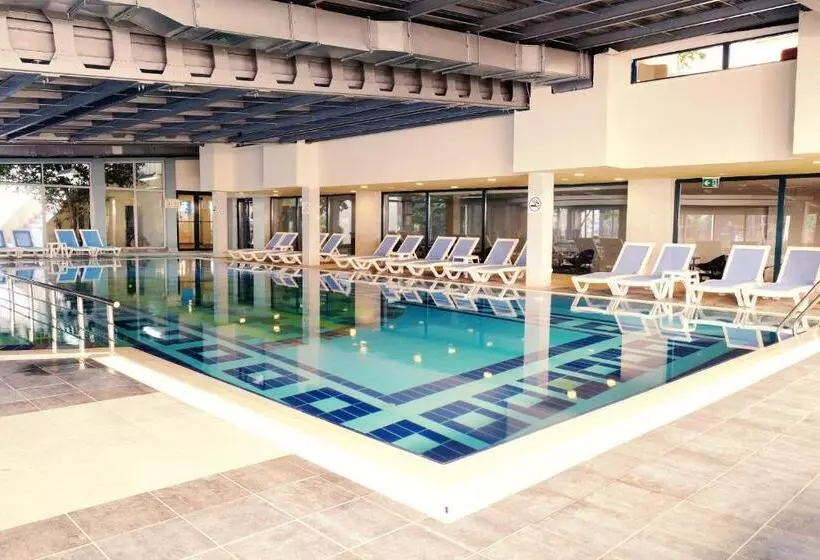 منتجع Queen S Park Le Jardin