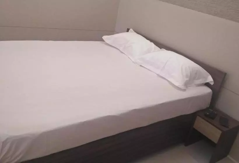 Hotelli Lemon Residency By Chungath