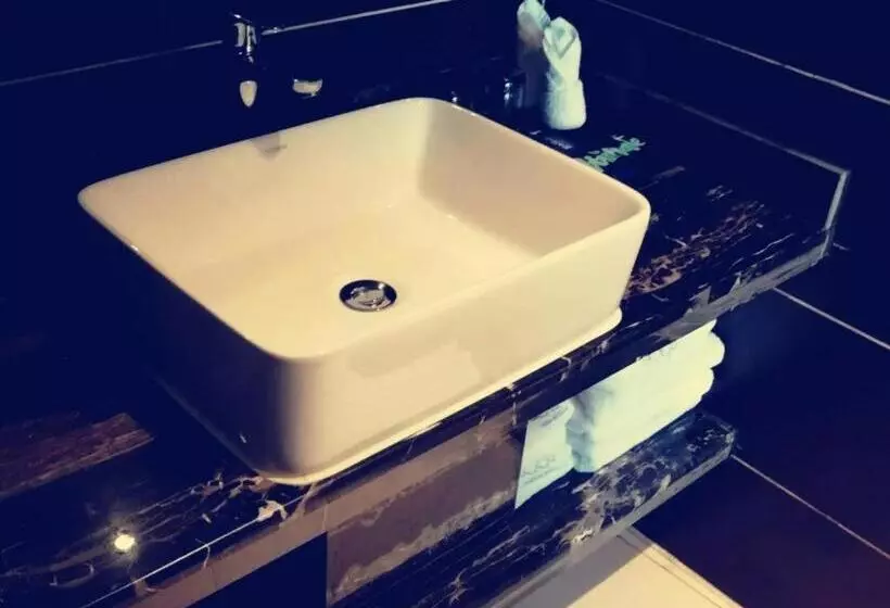 Xana Hotelle Zhengzhou Guoji Branch