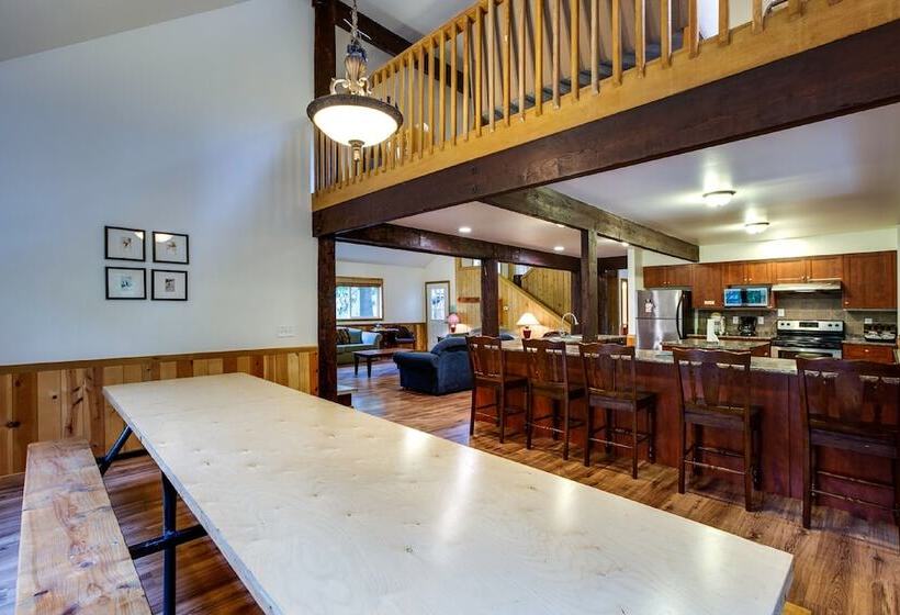 03mbh   Wifi  Pets Ok   Sleeps 26