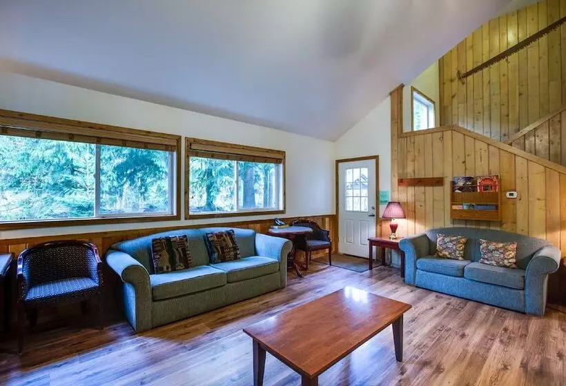 03mbh   Wifi  Pets Ok   Sleeps 26