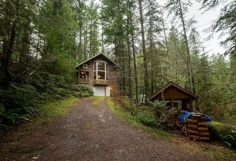 25sl   Hot Tub   Bbq   Pets Ok   Wifi   Sleeps 6