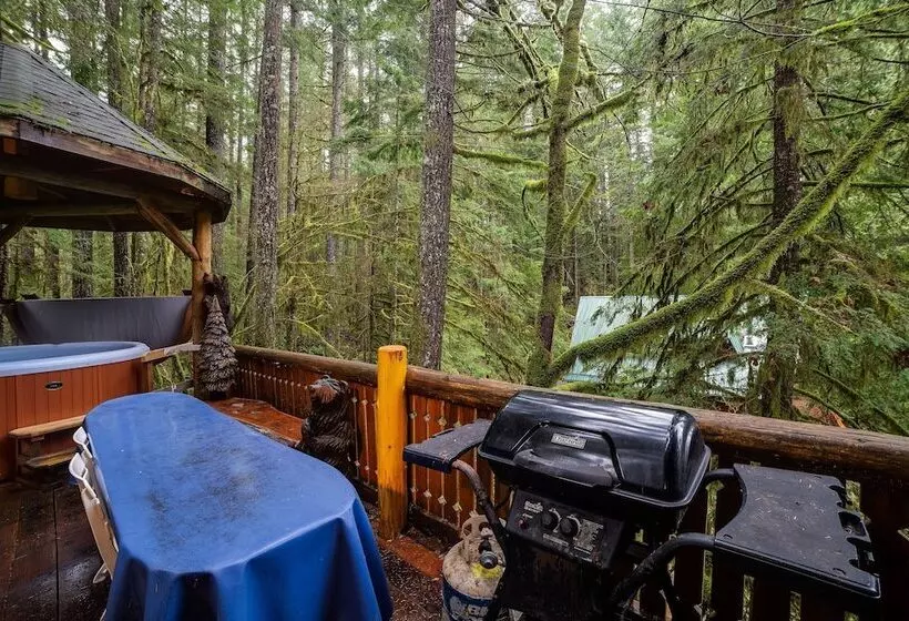 25sl   Hot Tub   Bbq   Pets Ok   Wifi   Sleeps 6