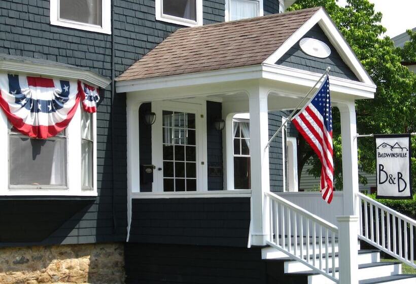 Baldwinsville B&b