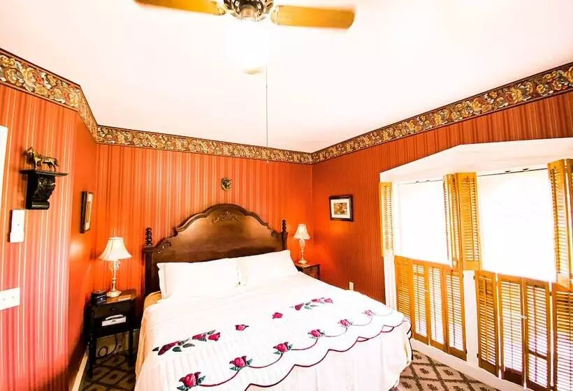 Aamiaismajoitus (B&B) Butler House At The Cherry Creek Inn