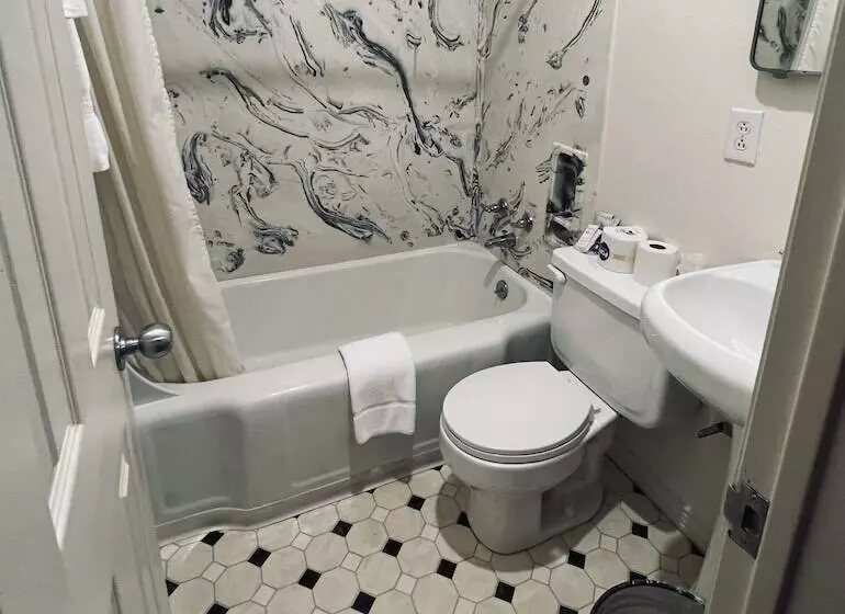 Aamiaismajoitus (B&B) Spur