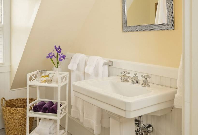 민박 The Lady Mary Inn