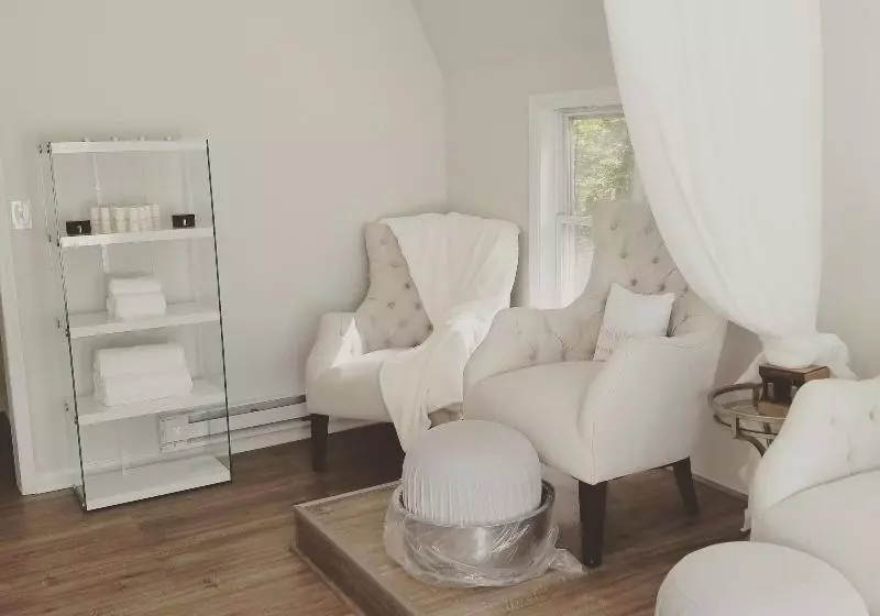 Aamiaismajoitus (B&B) Wellspring Manor & Spa