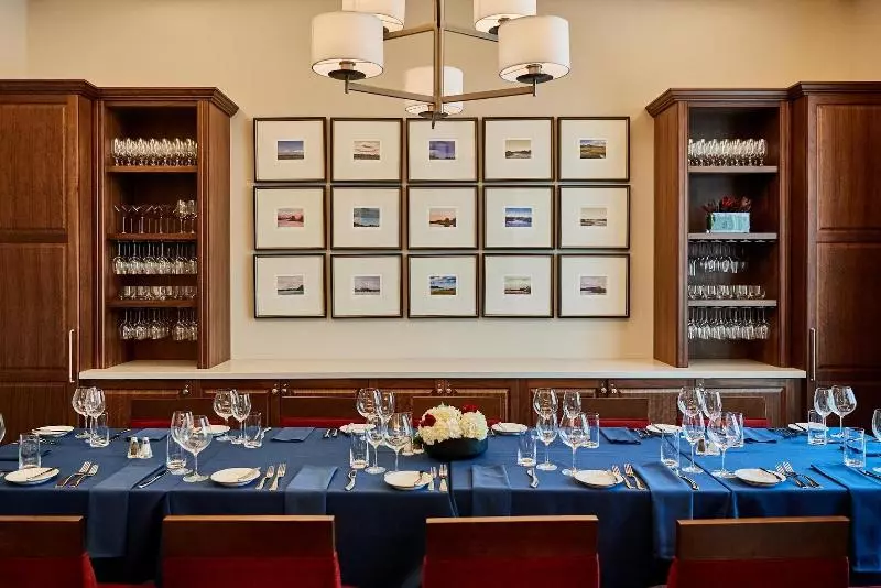 Hotelli The Inn At Elon