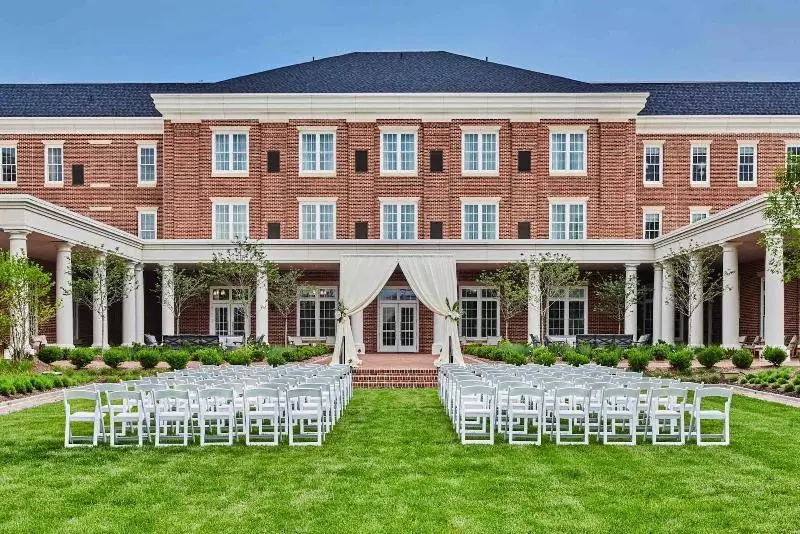 Hotelli The Inn At Elon