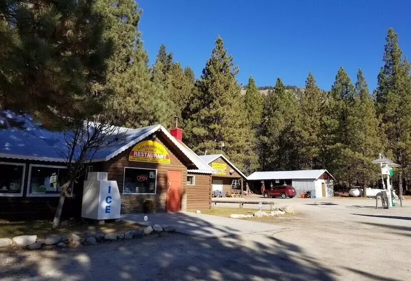 モーテル Sourdough Lodge