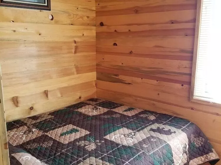 モーテル Sourdough Lodge