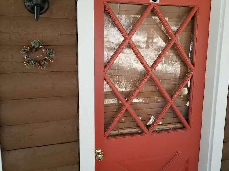 モーテル Sourdough Lodge