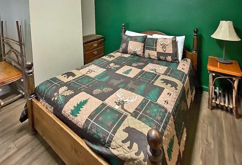 Мотель Sourdough Lodge