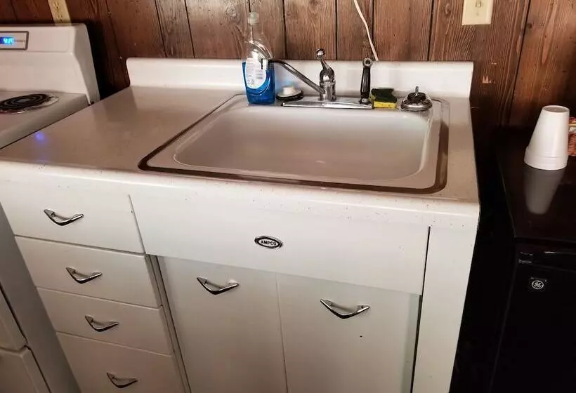 モーテル Sourdough Lodge