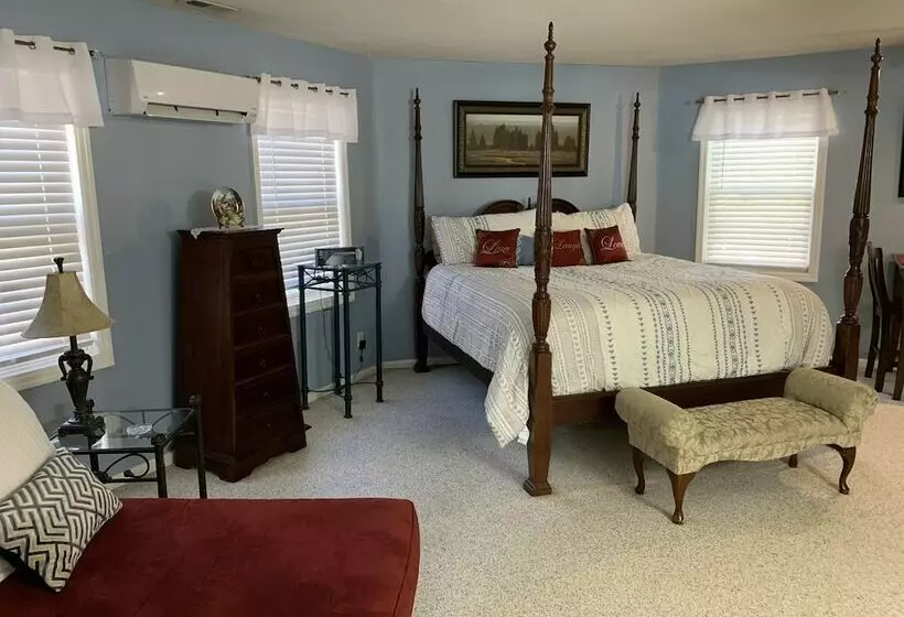 Mountain Harbour B&b And Hiker Hostel