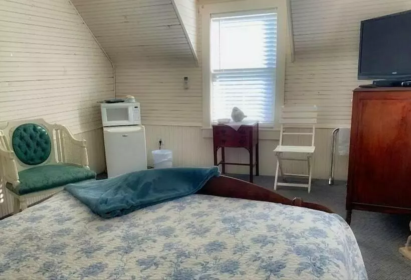 Mountain Harbour B&b And Hiker Hostel