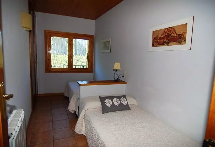 Majatalo Ca De Badia / Apartamentos