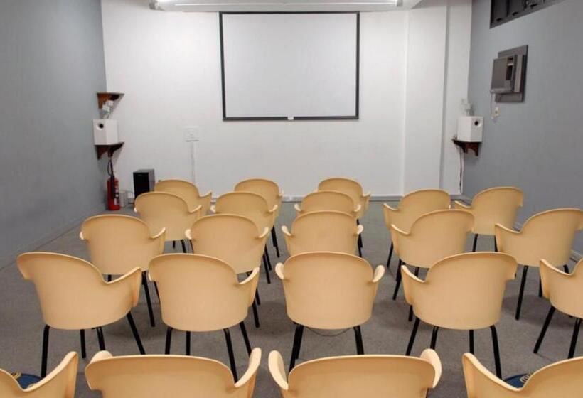 Porto Real Suites Mangaratiba