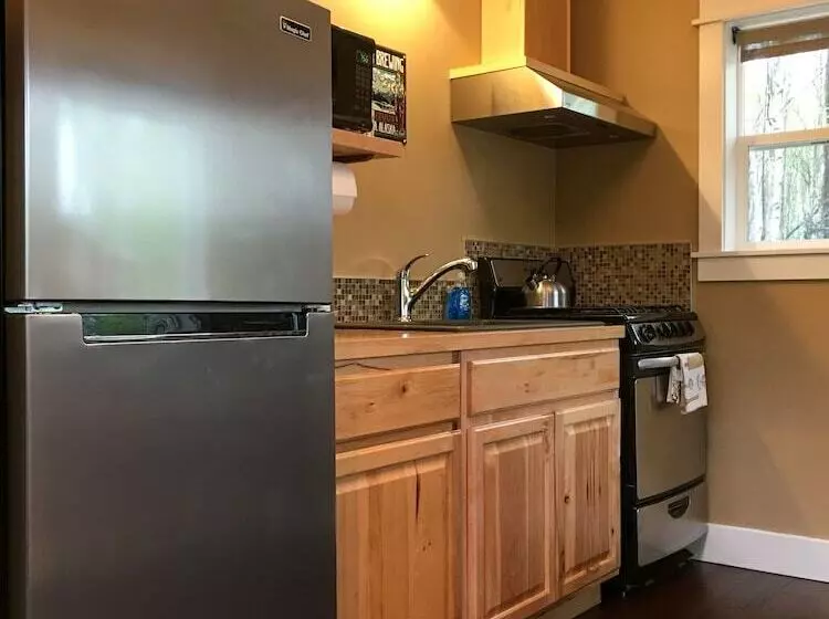 Takleetnas Mount Dall Cottage With Wi Fi And Washer/dryer