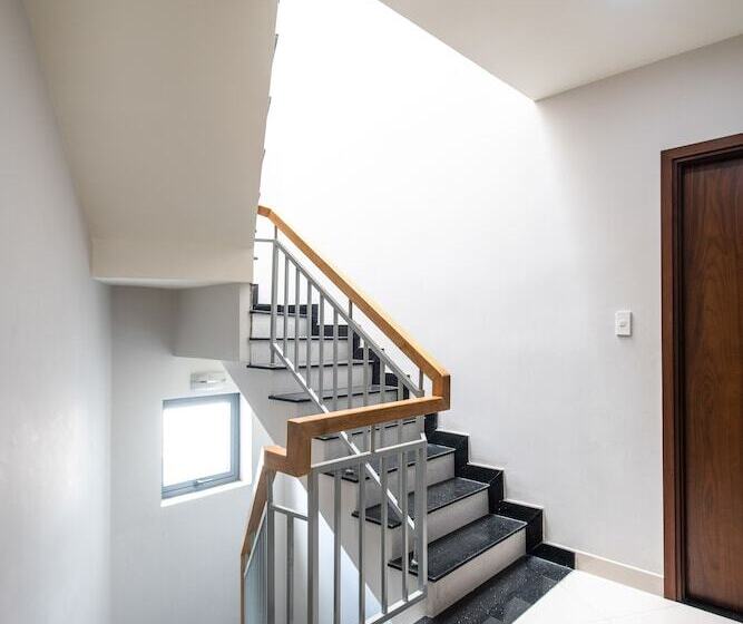 Aiap Hotel & Apartment