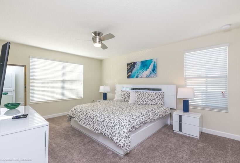 High End Champions Gate 6 Bdrm