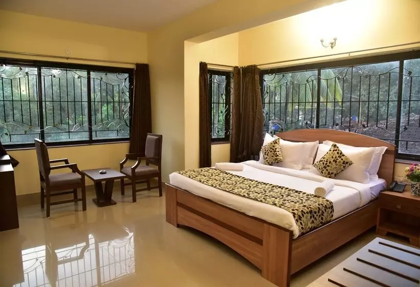 Hotelli Candolim Grande Resort