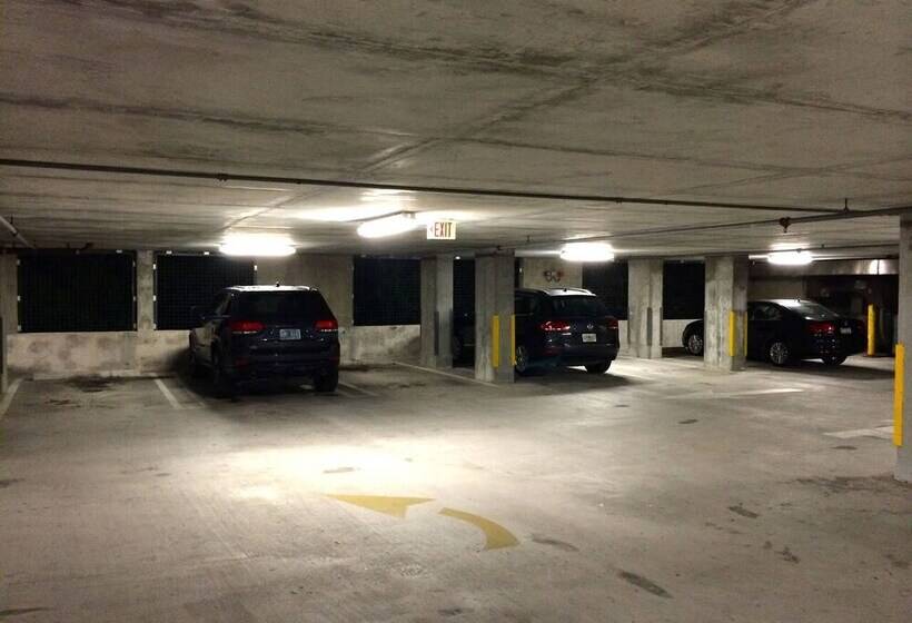 فندق Ocean, Marina & City View Studio + Balcony #2