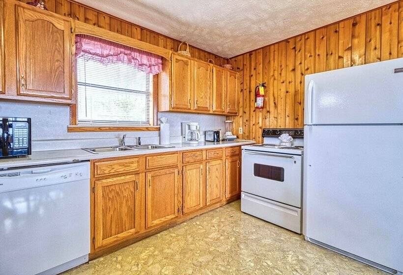 511leconteview2dcncb  Leconte View 2