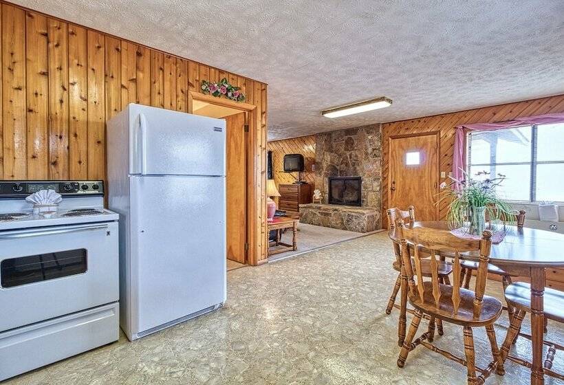 511leconteview2dcncb  Leconte View 2