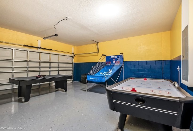 Oakbrone Avenue Villa Solterra 3