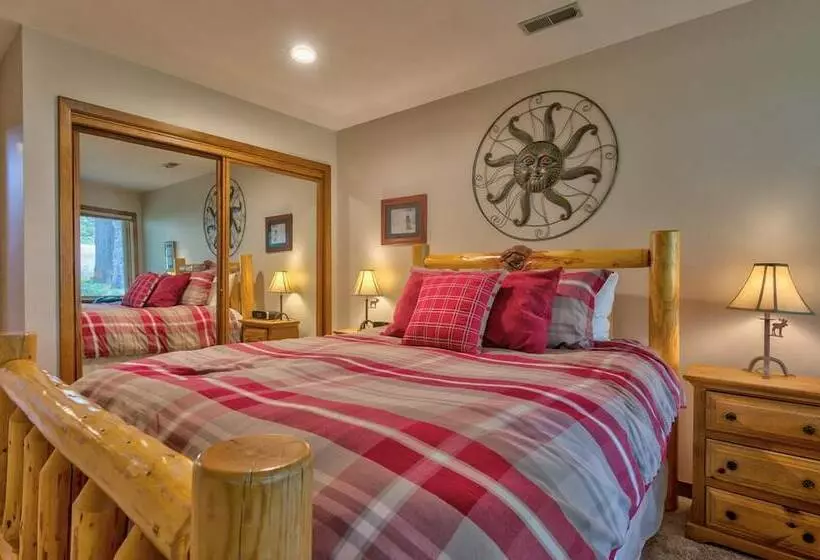 Tan Oak Lane 37