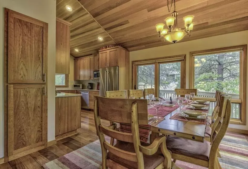 Tan Oak Lane 37
