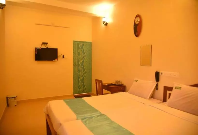 هتل A P Guest House