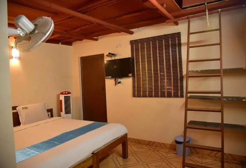 هتل A P Guest House