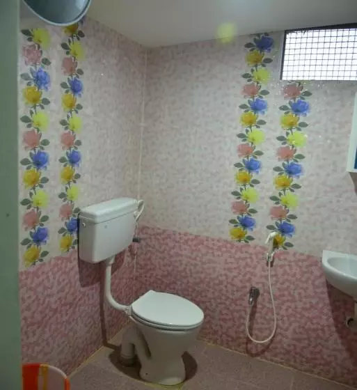 هتل A P Guest House