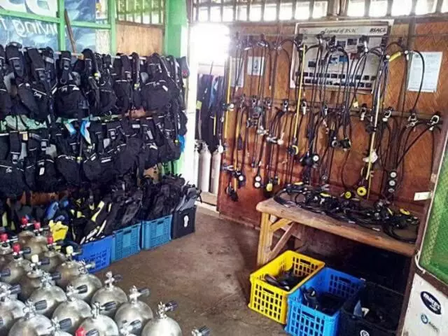 هتل Anilao Scuba Dive Center