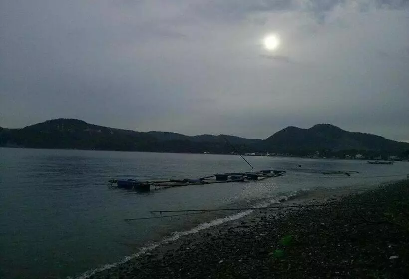 هتل Anilao Scuba Dive Center
