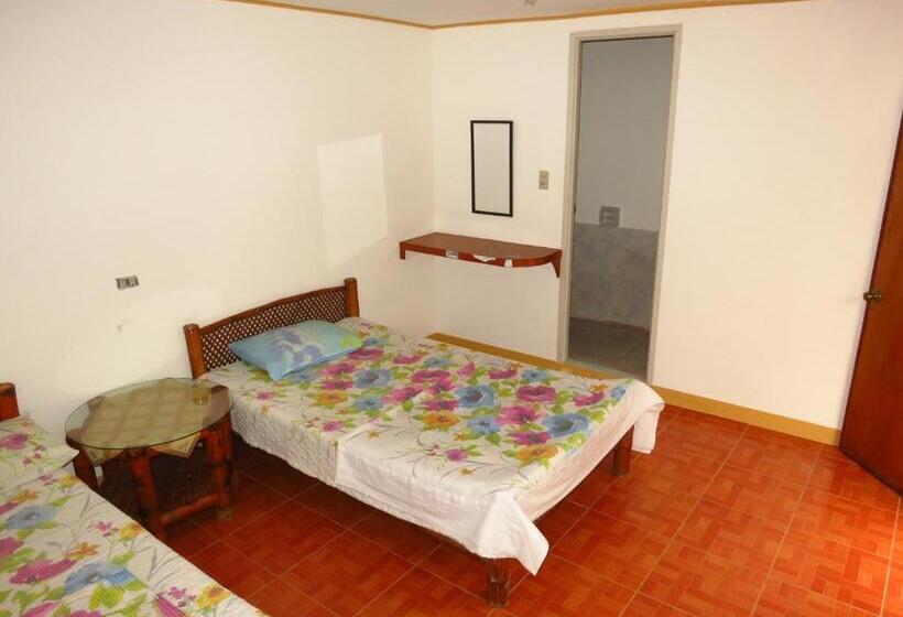 Hotel Anilao Scuba Dive Center