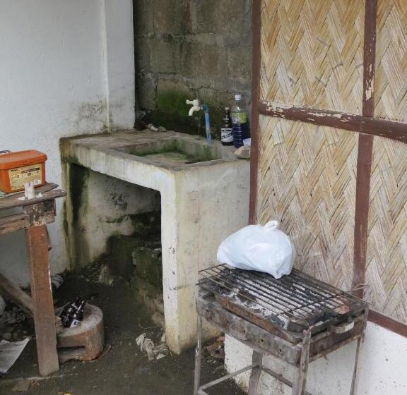 Hotel Anilao Scuba Dive Center