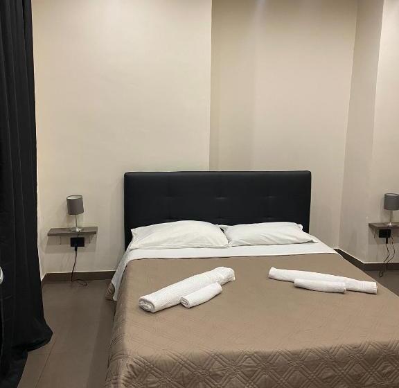 تختخواب و صبحانه Sistra