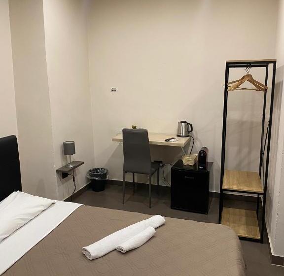 تختخواب و صبحانه Sistra