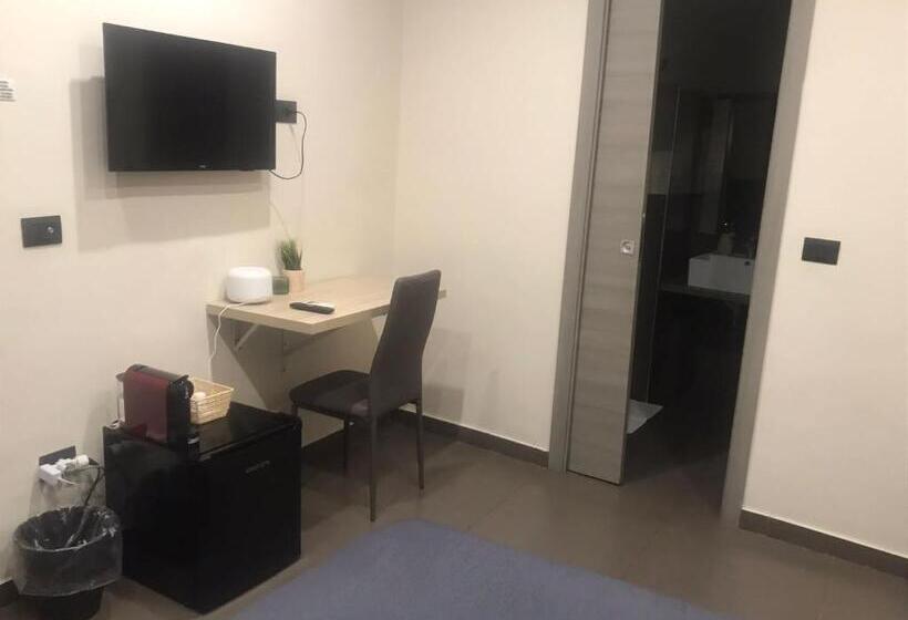 تختخواب و صبحانه Sistra