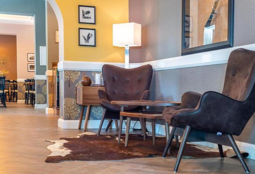 تختخواب و صبحانه Vila Emilia