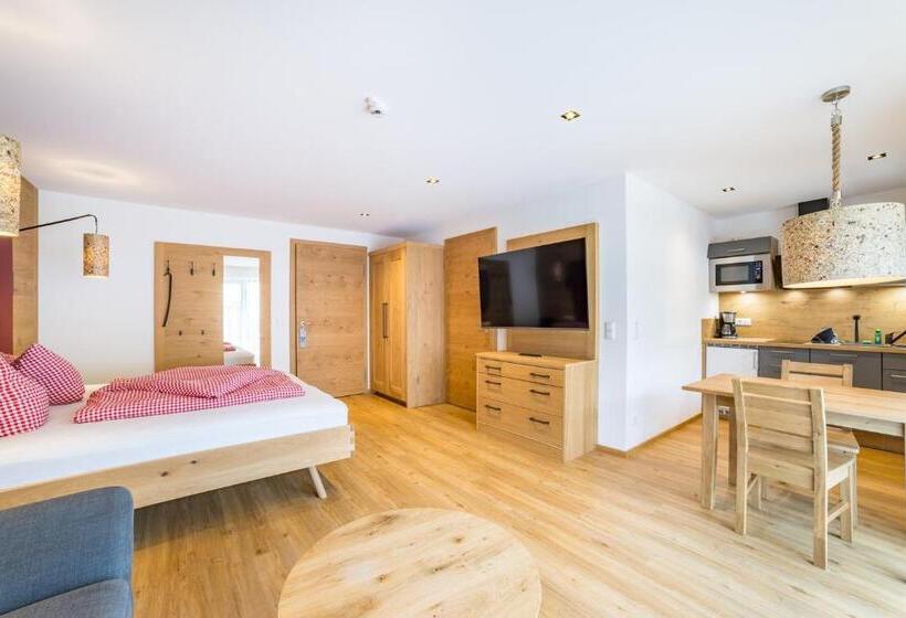 Bergzeit Hotel & Appartements