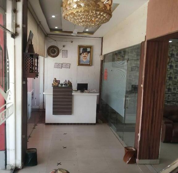 בית מלון כפרי Oyo 23101  Amarpali