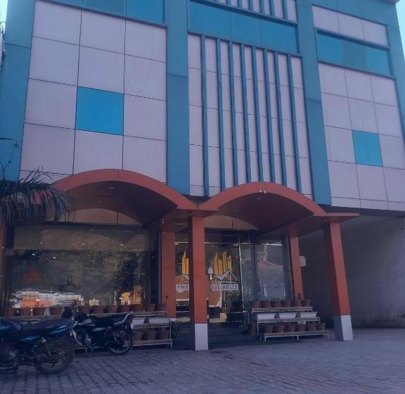 בית מלון כפרי Oyo 23101  Amarpali