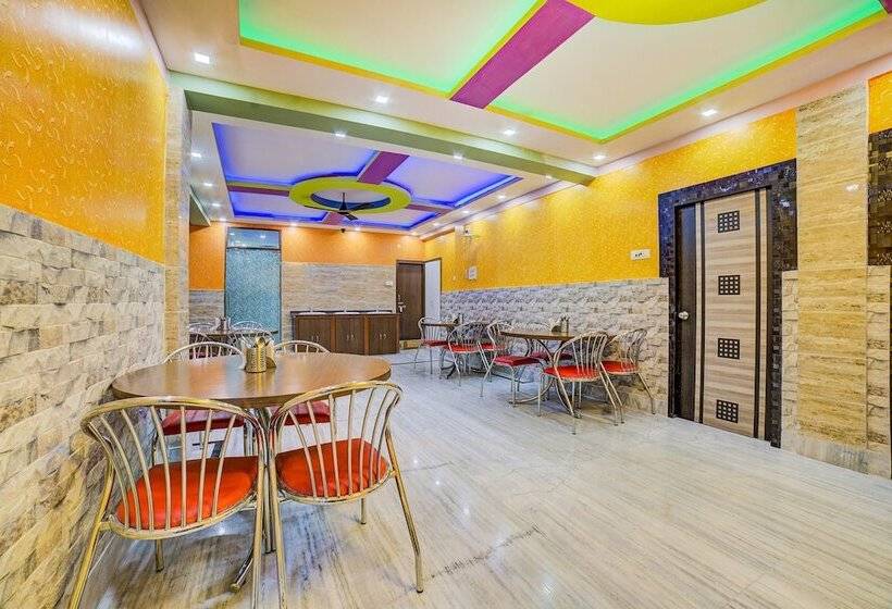 Hotell Fabexpress Nest   Nr Eden Garden Stadium